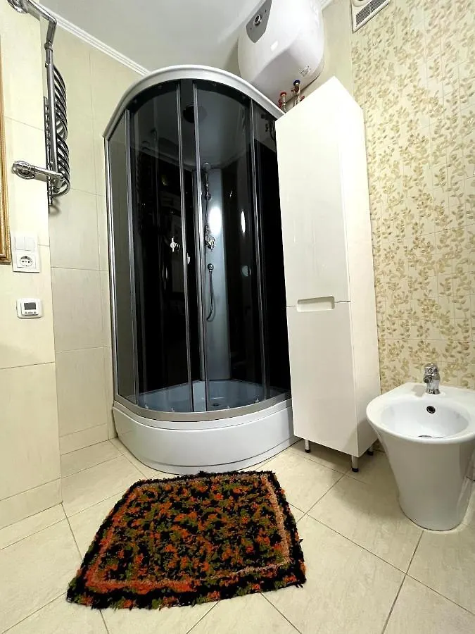 Апартаменты Центр Крещатик Kyiv Apartment