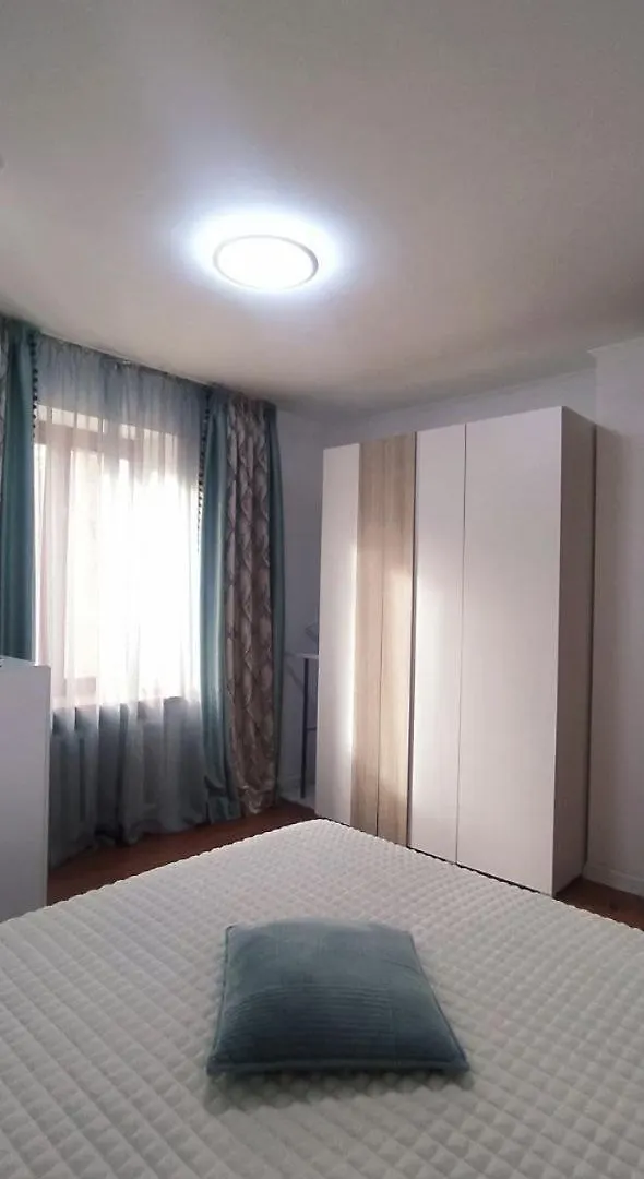 Апартаменты Центр Крещатик Kiev Apartamento